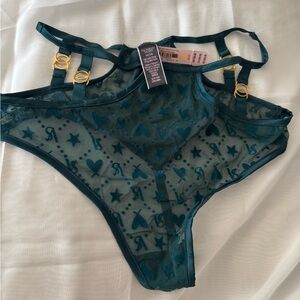 Victoria’s Secret very sexy Hi-waist  strappy thong Sheer Lace panty. NWT - S